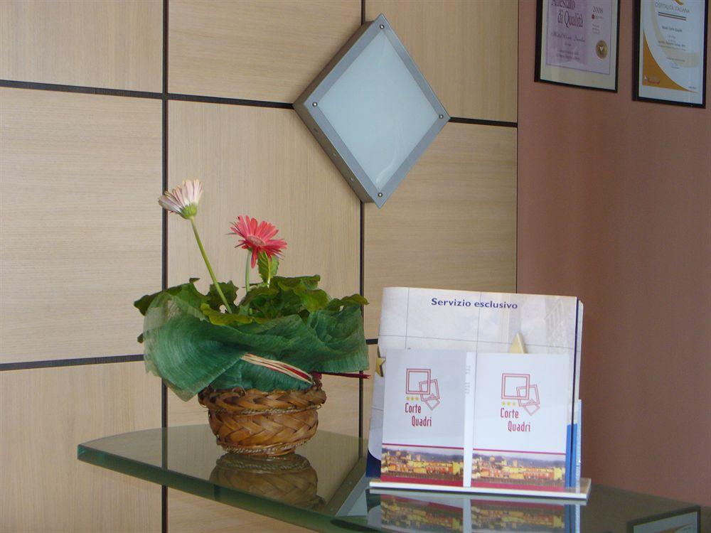 Hotel Corte Quadri ロニーゴ エクステリア 写真
