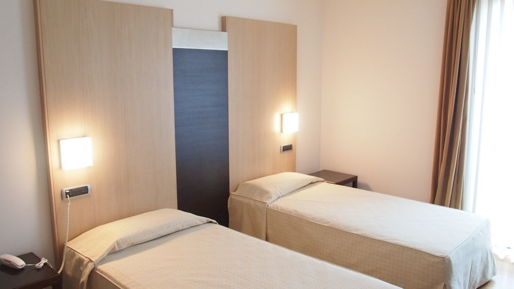 Hotel Corte Quadri ロニーゴ エクステリア 写真